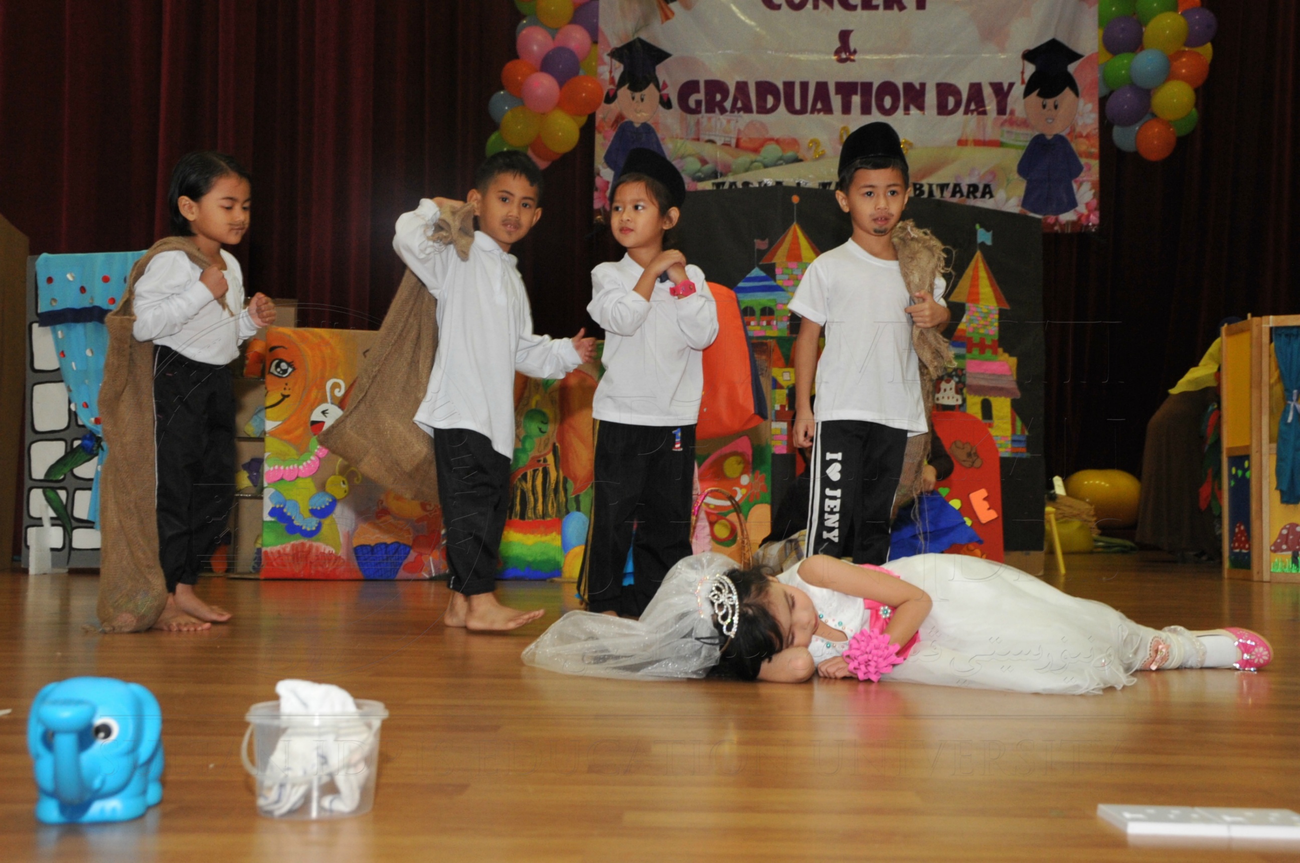 PRO15 163 KONVO HAS 0742